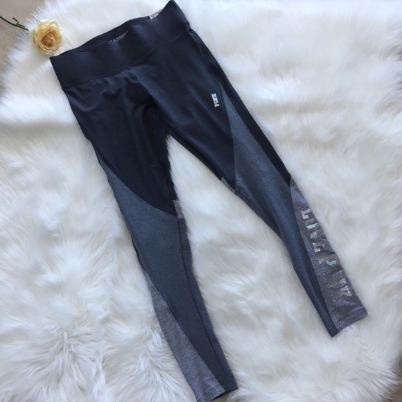 🚫TRADED🚫🖤VS PINK Super Soft Leggings🖤 - Picture 2 of 7